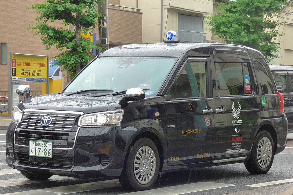 ジャパンタクシー